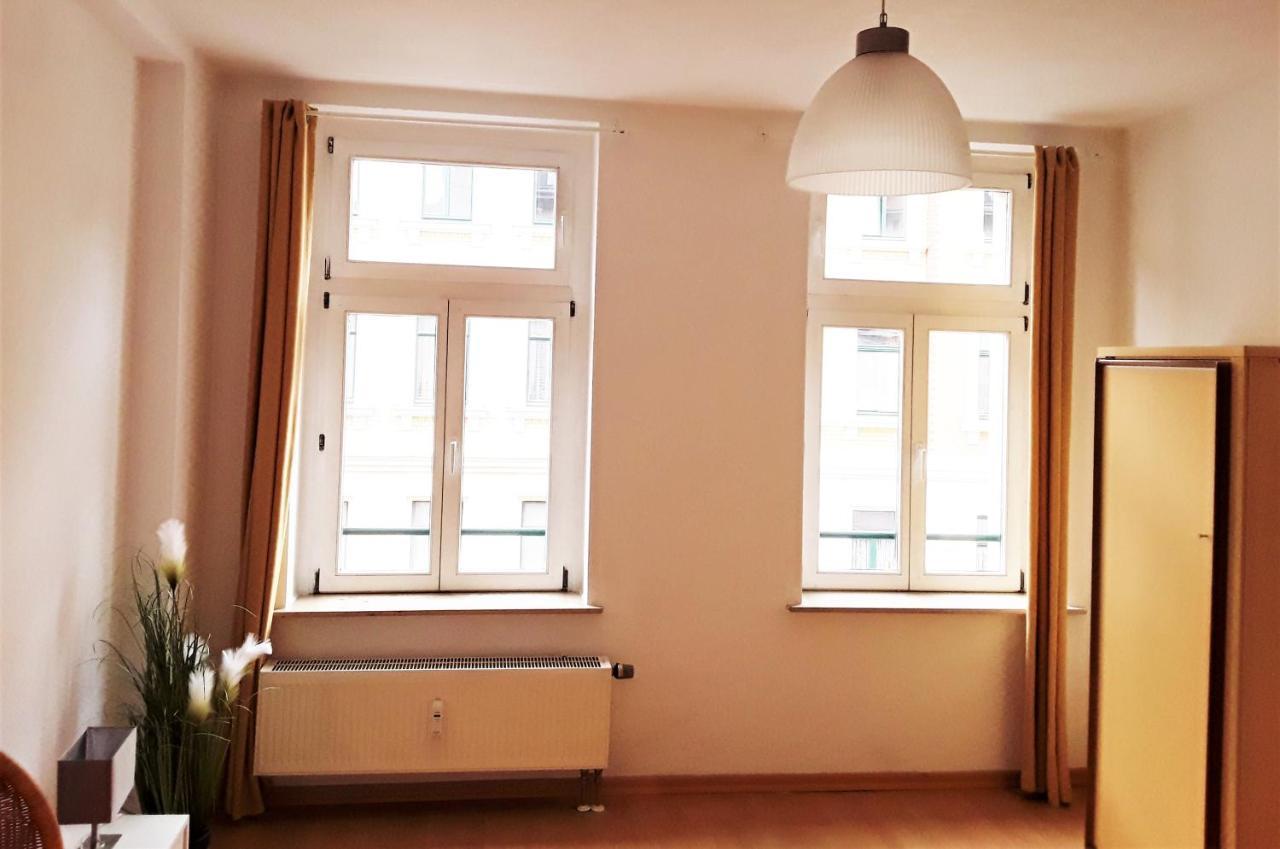 Schoene, Ruhige Zweiraumwohnung Im Angesagten Altlindenau 라이프치히 외부 사진